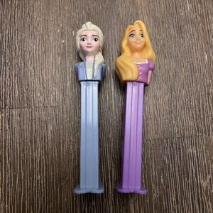 Disney Frozen Elsa and‎ Tangled Rapunzel PEZ Candy Dispensers Set